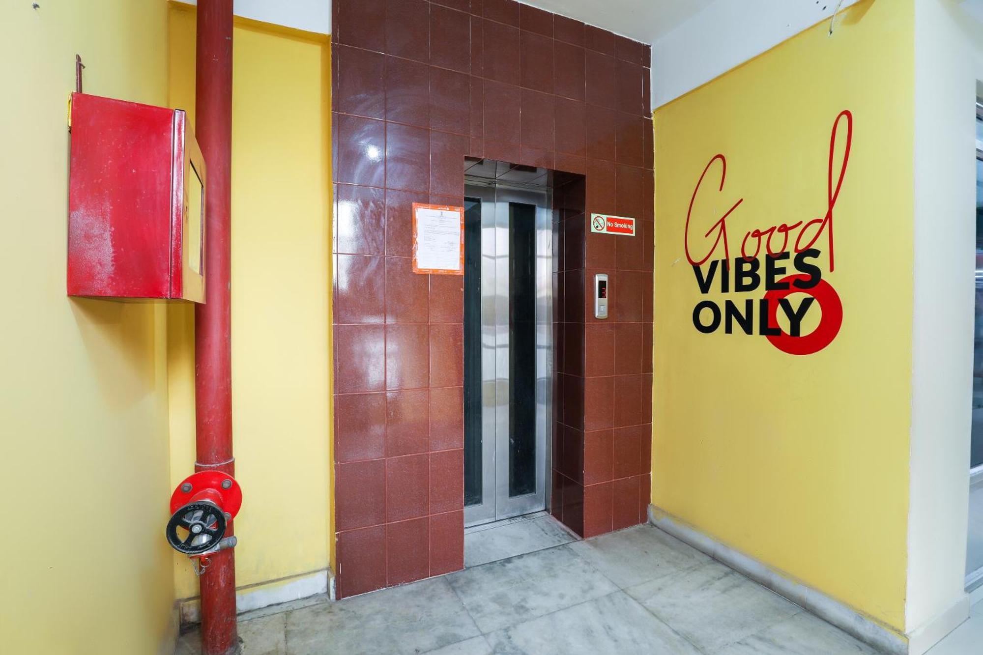 Hotel O Central Inn Dispur Buitenkant foto
